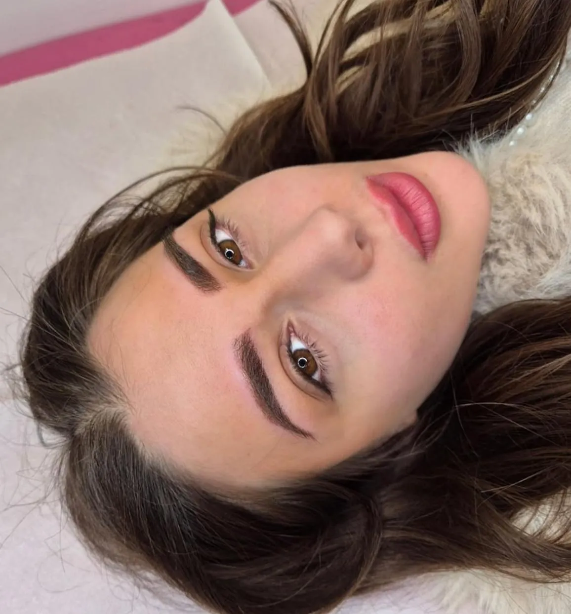 Sopracciglia — Powder brows